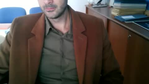 giuseppevai1 online show from October 22, 8:36 am