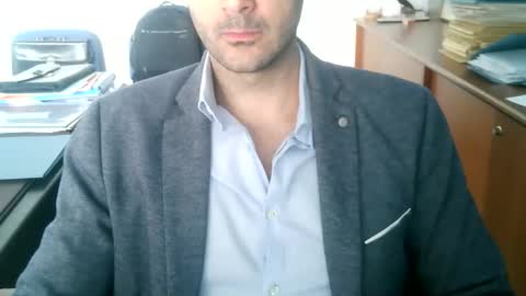 Snapshot of giuseppevai1 chatting on May 4, 8:10 am giuseppevai1 online show from May 4, 8:10 am