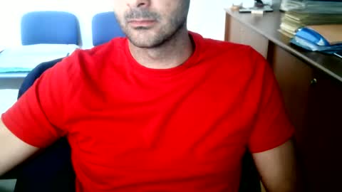 Snapshot of giuseppevai1 chatting on July 16, 9:48 am giuseppevai1 online show from July 16, 9:48 am