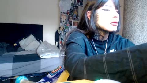 dirtyvenom online show from December 15, 9:41 pm