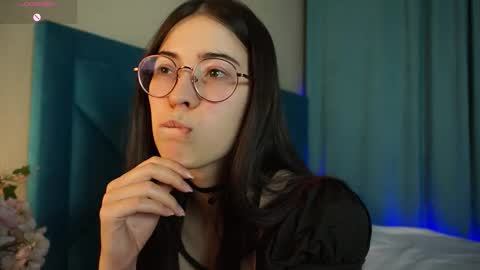 Agness online show from October 21, 2:29 pm