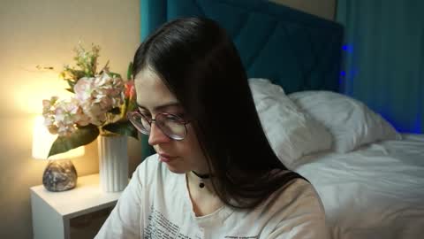 Agness online show from January 13, 2:33 pm