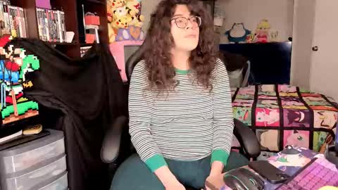 glaceon9 online show from February 7, 11:36 am