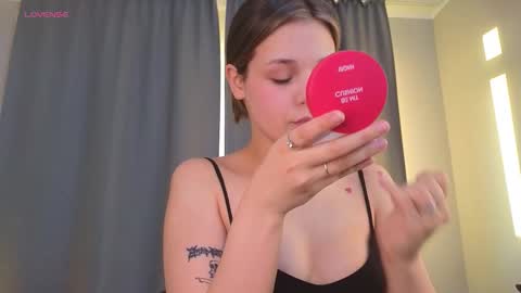 Michelle online show from October 9, 3:04 am