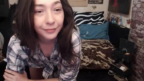 Glamourhottie online show from March 18, 9:01 am