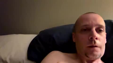 Snapshot of glenclark20 chatting on September 23, 3:26 pm glenclark20 online show from September 23, 3:26 pm