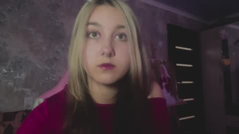 Snapshot of glenniekinney chatting on April 14, 1:06 pm Kelly online show from April 14, 1:06 pm