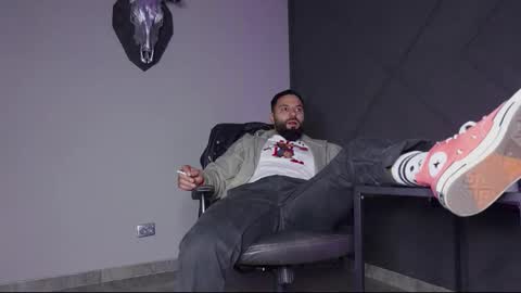 Matthew .. for short call me Matt online show from September 17, 3:41 am