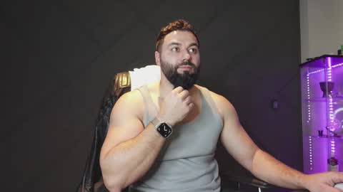 Snapshot of glennmasters chatting on March 2, 11:22 pm Matthew .. for short call me Matt online show from March 2, 11:22 pm