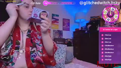 Snapshot of glitchwitch chatting on February 27, 8:28 am Glitch online show from February 27, 8:28 am
