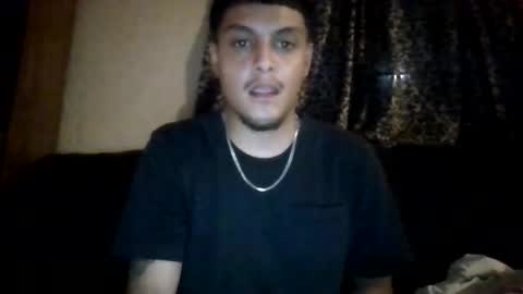 Snapshot of glly444 chatting on May 30, 11:40 am glly444 online show from May 30, 11:40 am