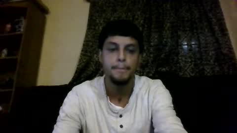 Snapshot of glly555 chatting on June 29, 9:48 am glly555 online show from June 29, 9:48 am