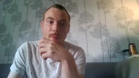 Snapshot of gloomy544481 chatting on October 1, 4:35 pm gloomy544481 online show from October 1, 4:35 pm