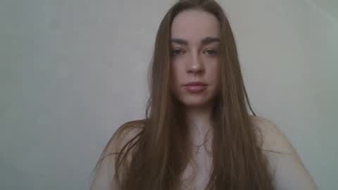 Snapshot of gloria954807 chatting on February 3, 10:42 am gloria954807 online show from February 3, 10:42 am