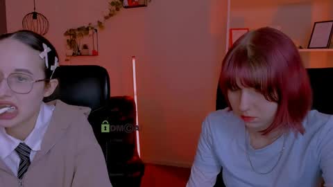 Snapshot of gloria_bubble chatting on April 26, 7:33 pm your dream online show from April 26, 7:33 pm