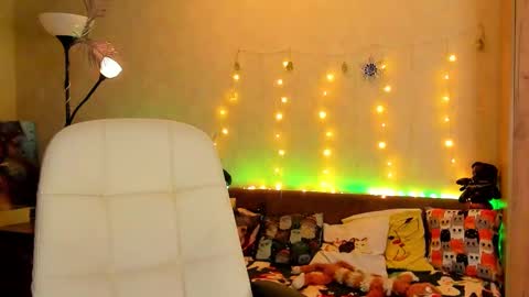 Snapshot of gloria_wood chatting on December 24, 5:34 pm Gloria Wood online show from December 24, 5:34 pm