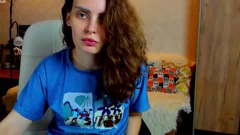 Snapshot of gloria_wood chatting on October 10, 5:23 pm Gloria Wood online show from October 10, 5:23 pm