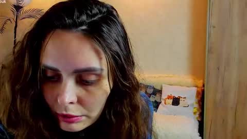 Snapshot of gloria_wood chatting on October 12, 6:07 pm Gloria Wood online show from October 12, 6:07 pm