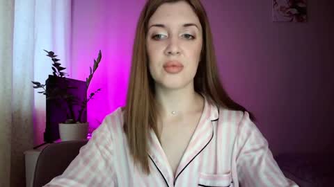 gloriashine online show from March 31, 8:04 am