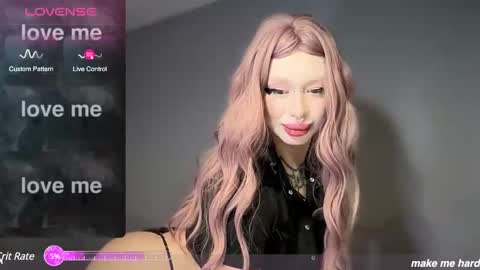 Snapshot of gloryaaaa chatting on January 24, 9:06 am I want to make you happy and lovense  online show from January 24, 9:06 am