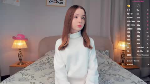 Ann Eliz and Gigi online show from March 22, 7:28 pm