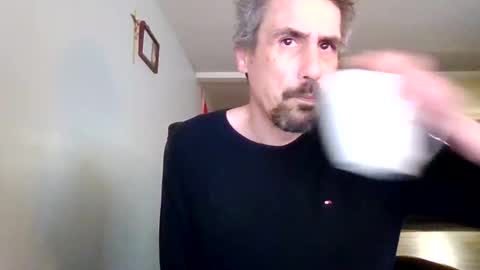 gmang4242 online show from March 6, 9:06 am