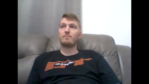 Snapshot of gmonay1331 chatting on September 30, 3:22 am gmonay1331 online show from September 30, 3:22 am