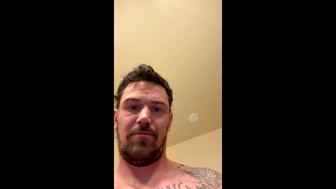 Snapshot of gnarcoticscrew chatting on June 3, 11:10 pm gnarcoticscrew online show from June 3, 11:10 pm