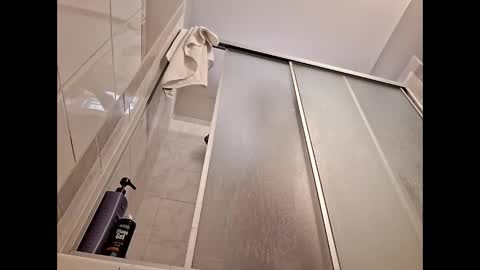 gnasty83 online show from December 22, 7:33 pm