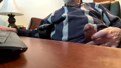 Snapshot of gngnxxx chatting on February 20, 7:14 pm gngnxxx online show from February 20, 7:14 pm