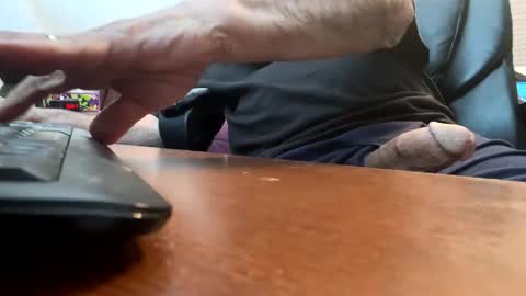 Snapshot of gngnxxx chatting on February 25, 1:21 pm gngnxxx online show from February 25, 1:21 pm