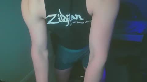 Snapshot of gnr_xxx chatting on September 17, 6:59 am G online show from September 17, 6:59 am