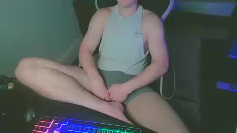 Snapshot of gnr_xxx chatting on October 18, 5:10 am G online show from October 18, 5:10 am