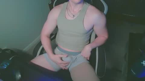 Snapshot of gnr_xxx chatting on November 3, 4:47 am G online show from November 3, 4:47 am