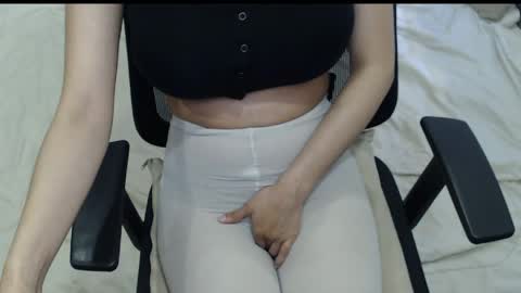 Snapshot of goath_08 chatting on May 6, 7:41 pm goath_08 online show from May 6, 7:41 pm