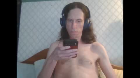 Snapshot of goatmoon666 chatting on February 25, 9:24 pm goatmoon666 online show from February 25, 9:24 pm