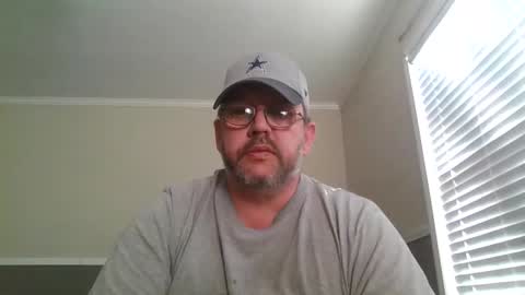 IDKIDCIDGAF online show from November 14, 4:28 pm