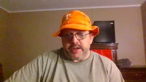 IDKIDCIDGAF online show from April 13, 12:16 am