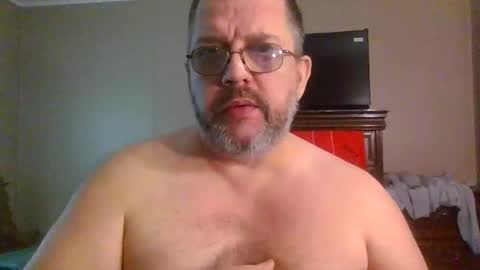Snapshot of gobey33 chatting on May 4, 2:57 pm IDKIDCIDGAF online show from May 4, 2:57 pm