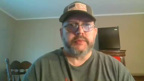 Snapshot of gobey33 chatting on June 25, 4:11 pm IDKIDCIDGAF online show from June 25, 4:11 pm