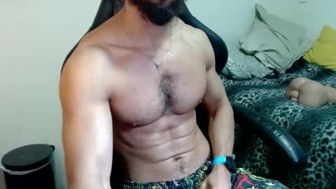 Snapshot of god_hunkules chatting on February 2, 4:06 pm god hunkules online show from February 2, 4:06 pm