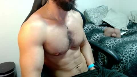 Snapshot of god_hunkules chatting on February 5, 9:08 pm god hunkules online show from February 5, 9:08 pm