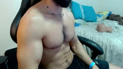 Snapshot of god_hunkules chatting on February 27, 4:40 pm god hunkules online show from February 27, 4:40 pm