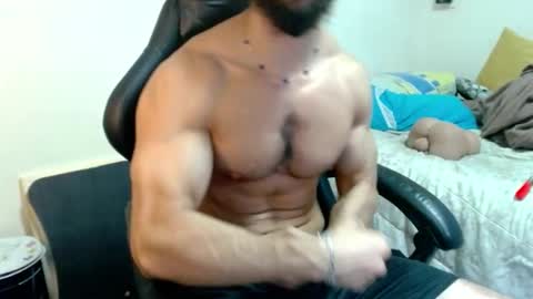 god hunkules online show from March 10, 6:24 pm