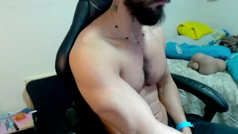 god hunkules online show from April 5, 4:15 pm