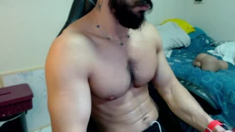 Snapshot of god_hunkules chatting on April 24, 4:31 pm god hunkules online show from April 24, 4:31 pm