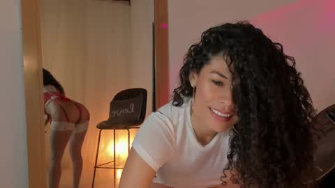 Snapshot of goddes_helena chatting on February 18, 2:49 am Elena online show from February 18, 2:49 am