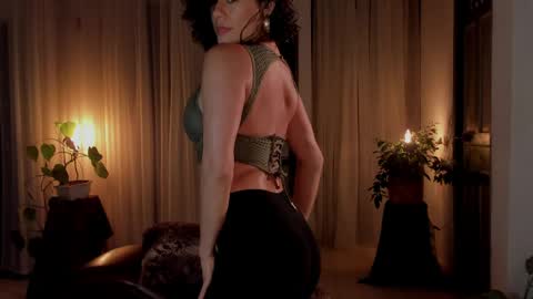 Snapshot of goddes_helena chatting on June 7, 11:52 pm Elena online show from June 7, 11:52 pm