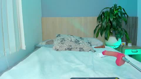 DIOSA online show from April 29, 5:30 pm