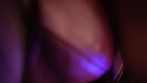 goddess_eli77 online show from April 8, 3:06 am